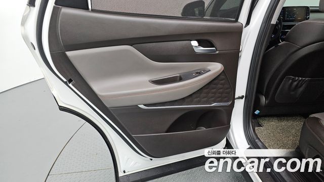 Hyundai Santafe 2019 — photo 15