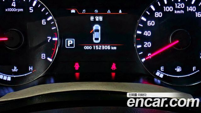 Kia K3 2014 — photo 12