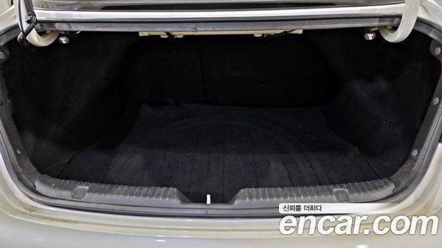 Kia K3 2014 — photo 16