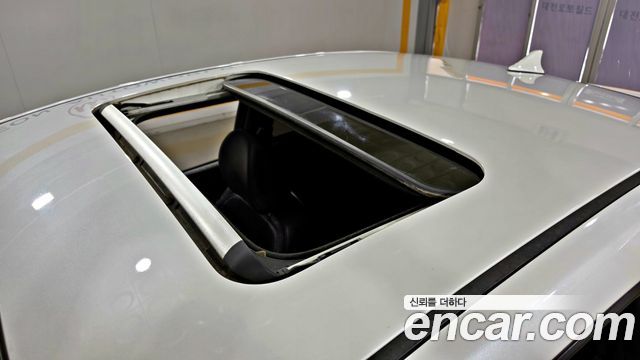 Kia K3 2014 — photo 17