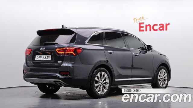 Kia Sorento 2019 — photo 2