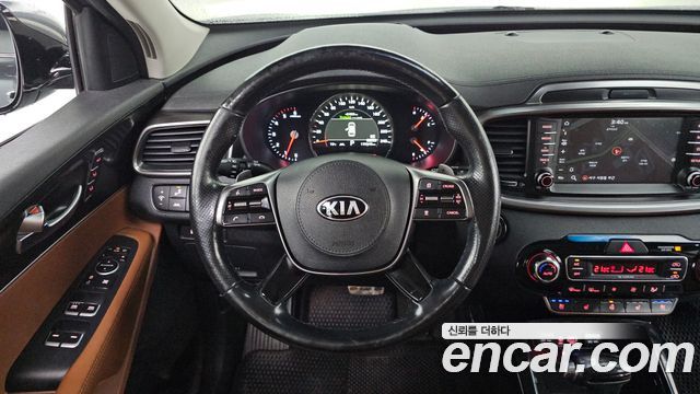 Kia Sorento 2019 — photo 19