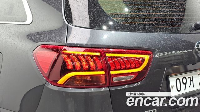 Kia Sorento 2019 — photo 9