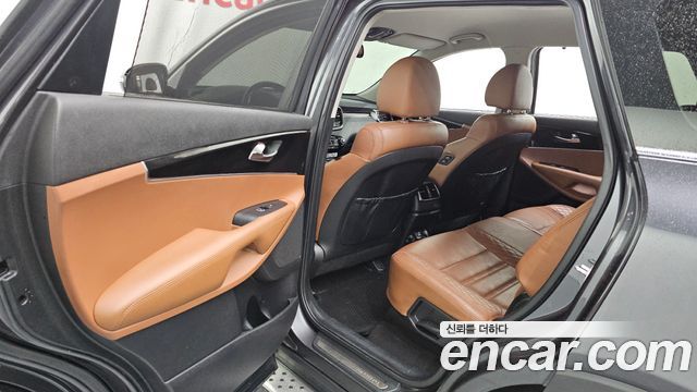 Kia Sorento 2019 — photo 16