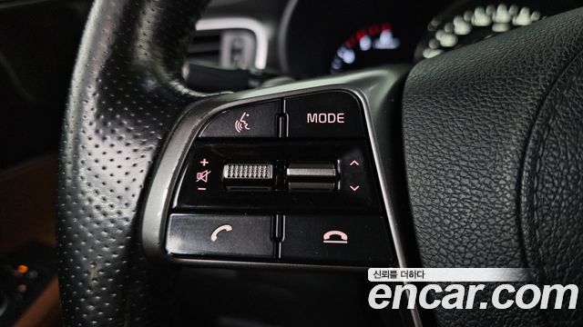 Kia Sorento 2019 — photo 32