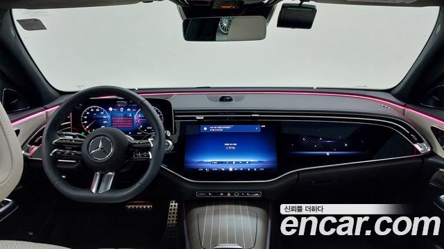 Mercedes-Benz E-Class 2026 — photo 7