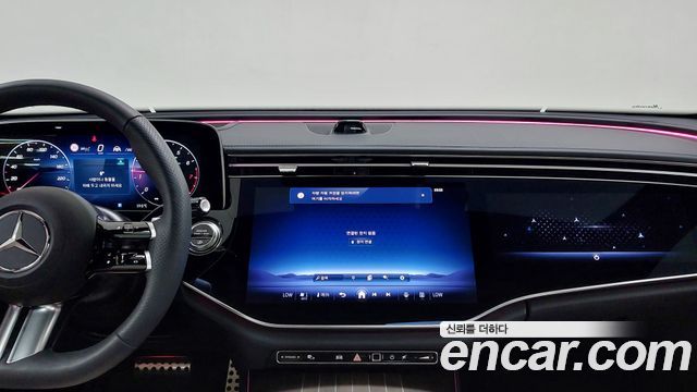 Mercedes-Benz E-Class 2026 — photo 13