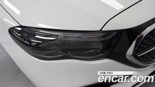 Mercedes-Benz E-Class 2026 — photo 17