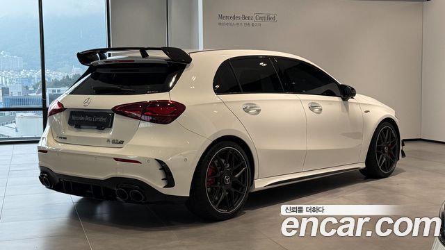 Mercedes-Benz A-Class 2025 — photo 4