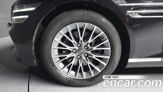 Genesis G80 2022 — photo 5