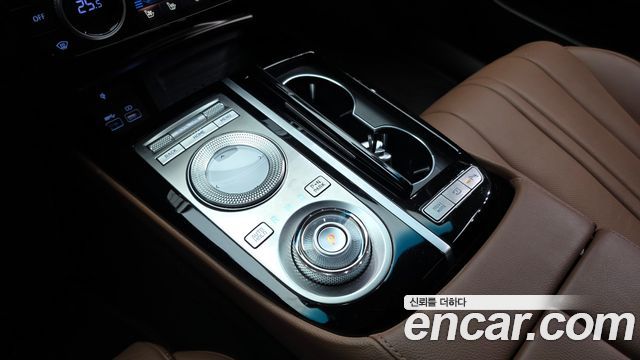 Genesis G80 2022 — photo 9