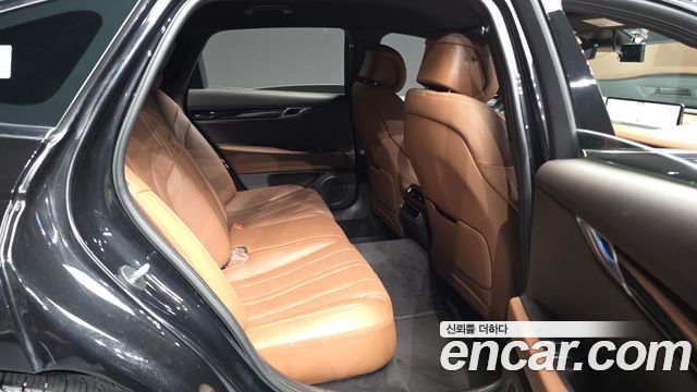 Genesis G80 2022 — photo 12