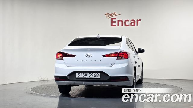 Hyundai AVANTE 2020 — photo 4