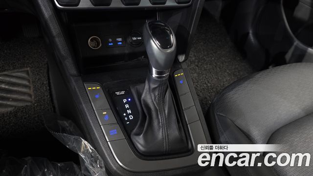 Hyundai AVANTE 2020 — photo 9
