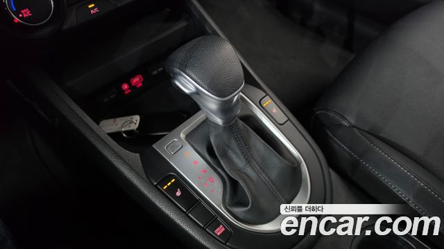 Kia K3 2020 — photo 12