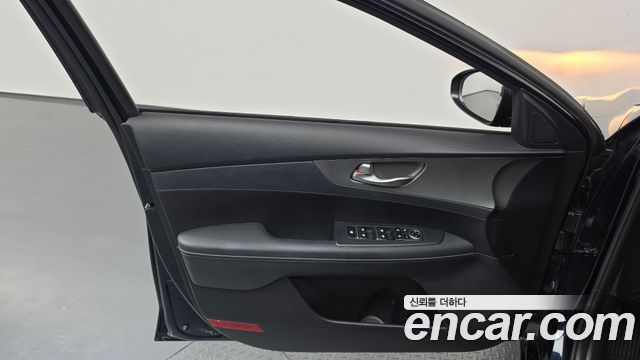 Kia K3 2020 — photo 14