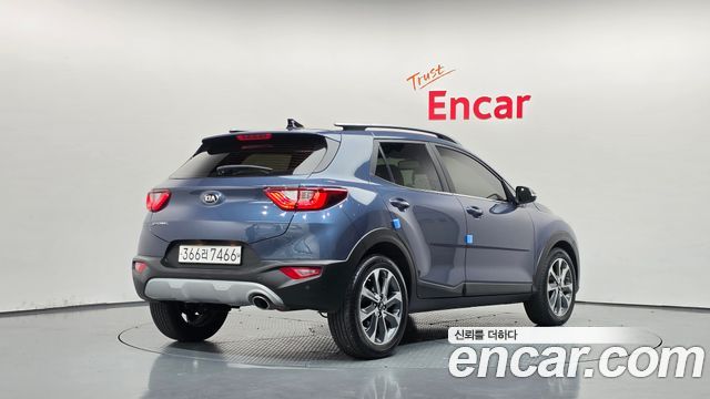 Kia Stonic 2020 — photo 2