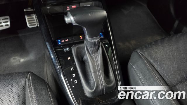 Kia Stonic 2020 — photo 12