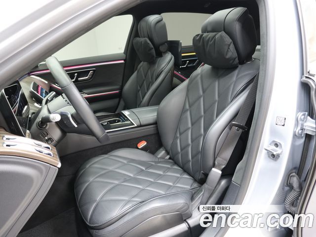 Mercedes-Benz S-Class 2022 — photo 10