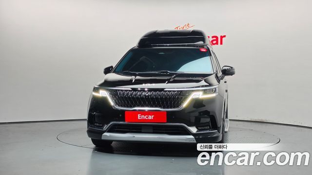 Kia Canival 2021 — photo 3