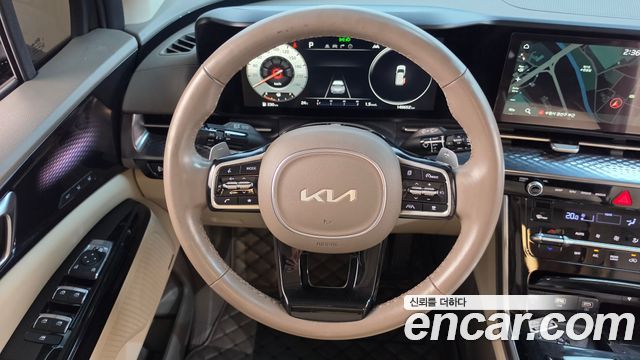 Kia Canival 2021 — photo 20
