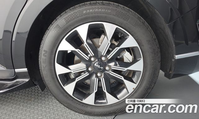 Kia Canival 2021 — photo 7
