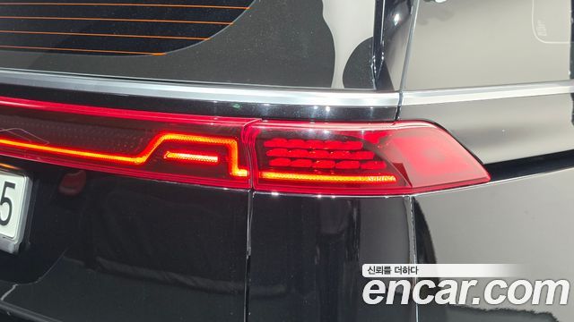 Kia Canival 2021 — photo 9