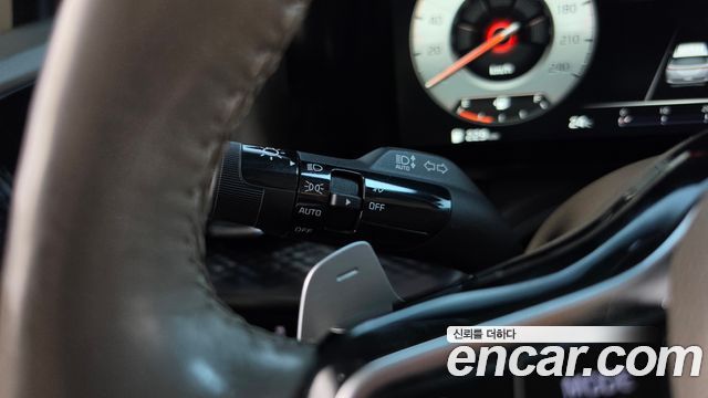 Kia Canival 2021 — photo 30