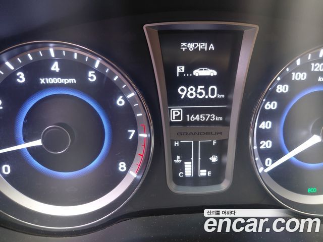 Hyundai Grandeur 2012 — photo 5
