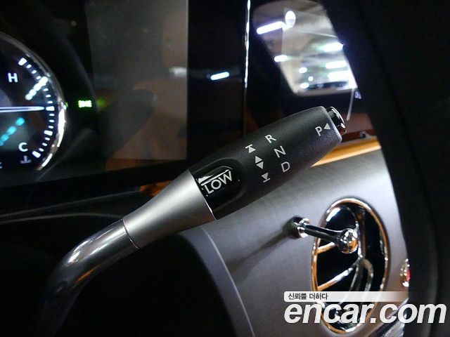 Rolls-Royce Ghost 2024 — photo 8