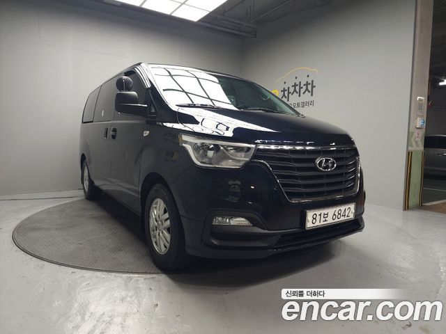 Hyundai Starex 2020 — photo 2