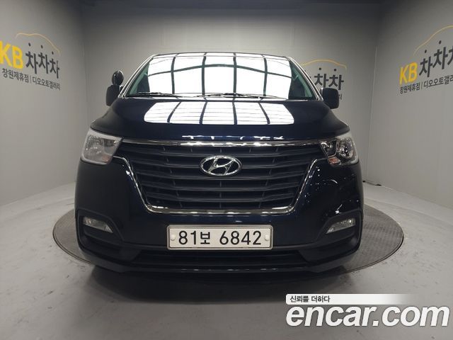 Hyundai Starex 2020 — photo 3