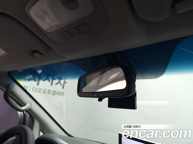 Hyundai Starex 2020 — photo 16