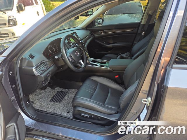 Honda Accord 2019 — photo 6