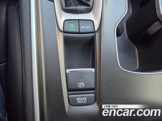 Honda Accord 2019 — photo 14