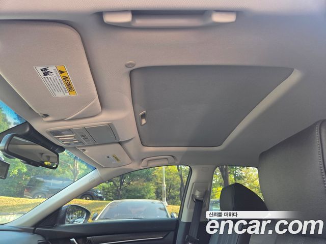 Honda Accord 2019 — photo 19