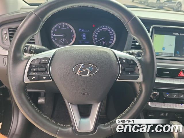 Hyundai Sonata 2019 — photo 11