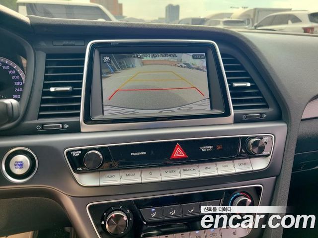Hyundai Sonata 2019 — photo 12
