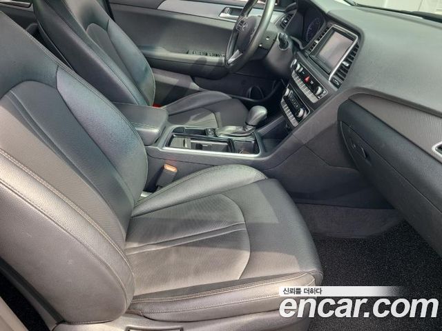 Hyundai Sonata 2019 — photo 14