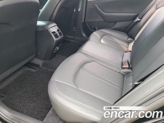 Hyundai Sonata 2019 — photo 15