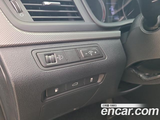 Hyundai Sonata 2019 — photo 16
