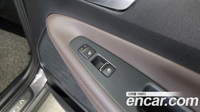 Hyundai Santafe 2021 — photo 19