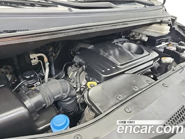 Hyundai Starex 2013 — photo 5