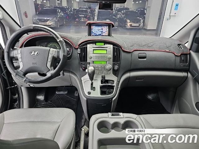 Hyundai Starex 2013 — photo 7