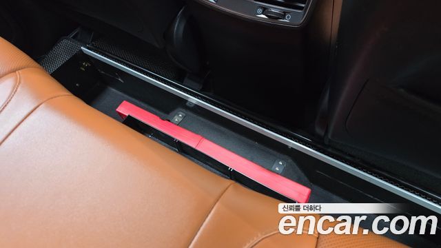 KG Mobility Rexton 2022 — photo 28