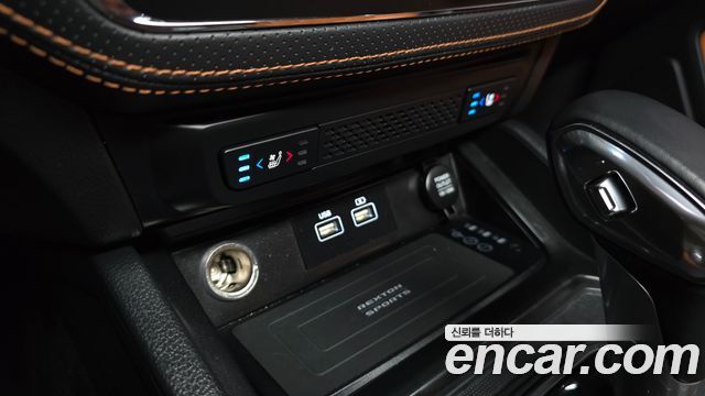 KG Mobility Rexton 2022 — photo 30