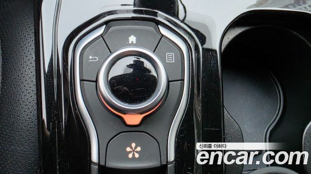 Renault Korea SM6 2019 — photo 19