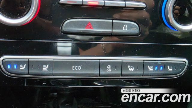 Renault Korea SM6 2019 — photo 20