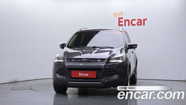 Ford Kuga 2016 — photo 3