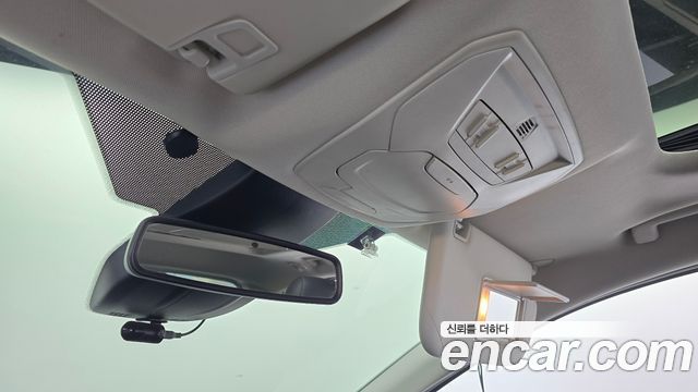 Ford Kuga 2016 — photo 26